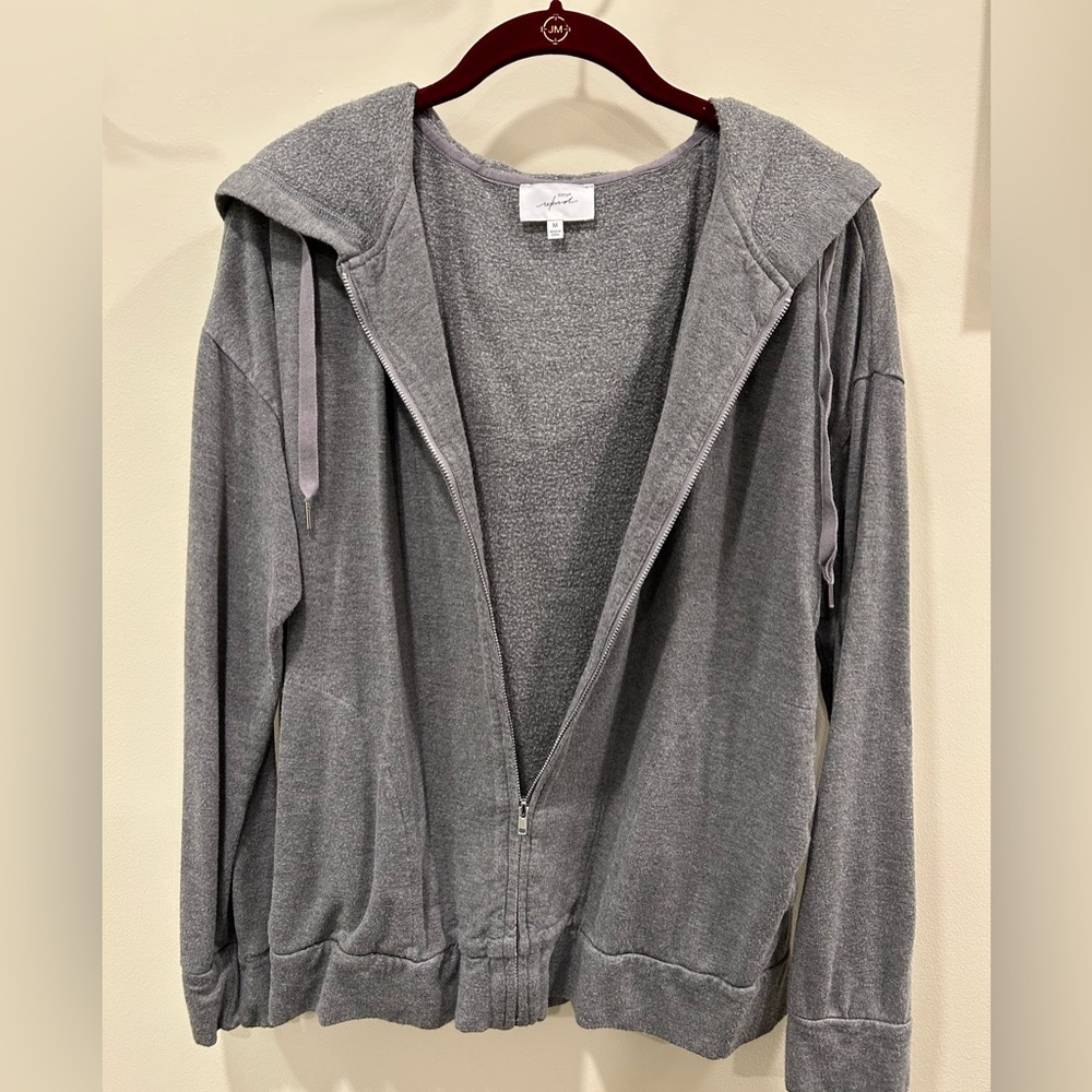 Soma Gray Zip-up Hoodie size M